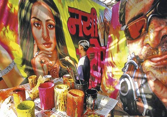 Bollywood poster artists face extinction